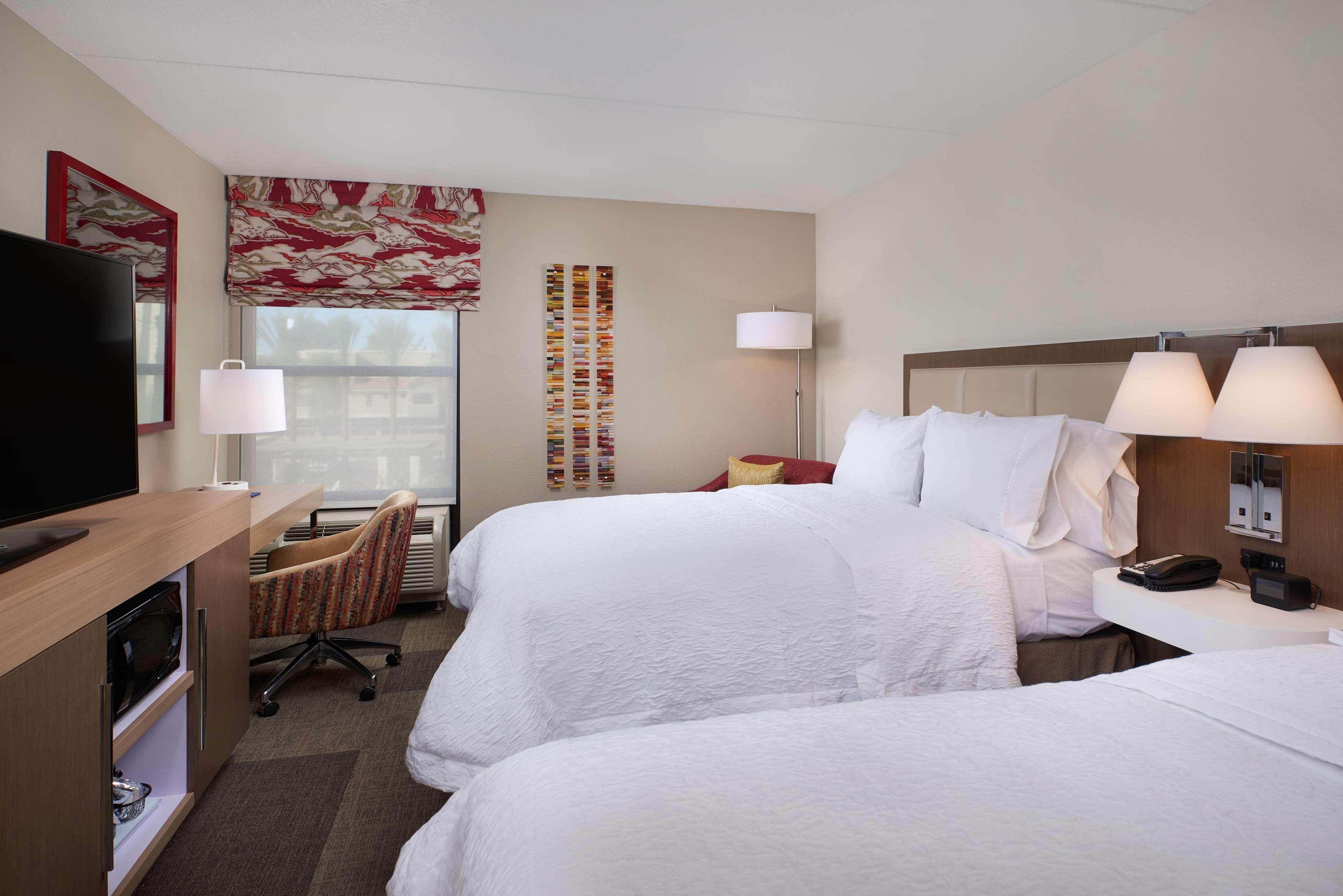 Hampton Inn & Suites Scottsdale On Shea Blvd Extérieur photo