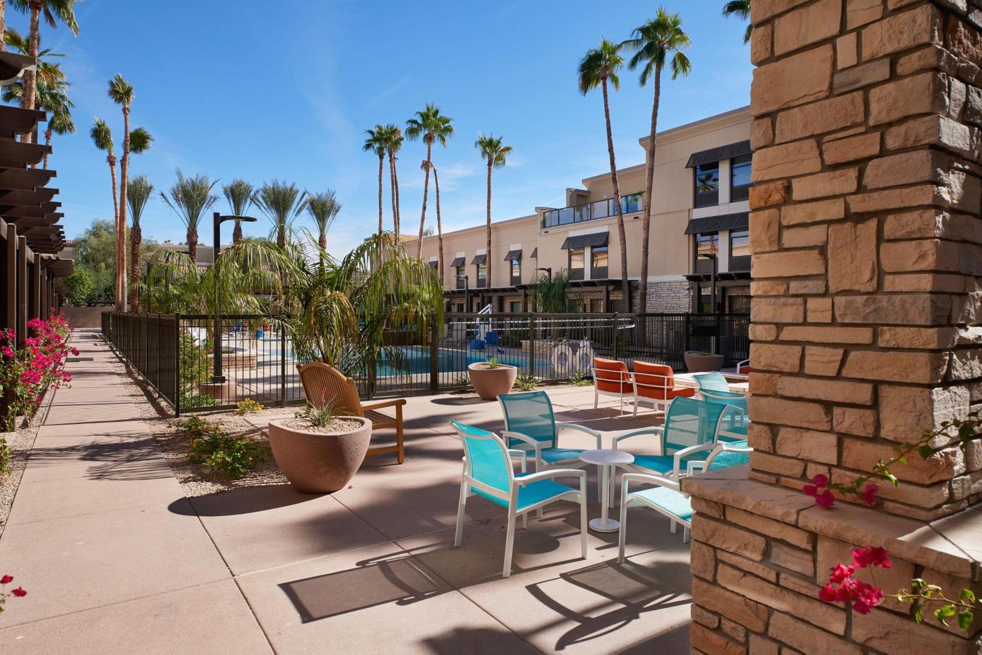 Hampton Inn & Suites Scottsdale On Shea Blvd Extérieur photo
