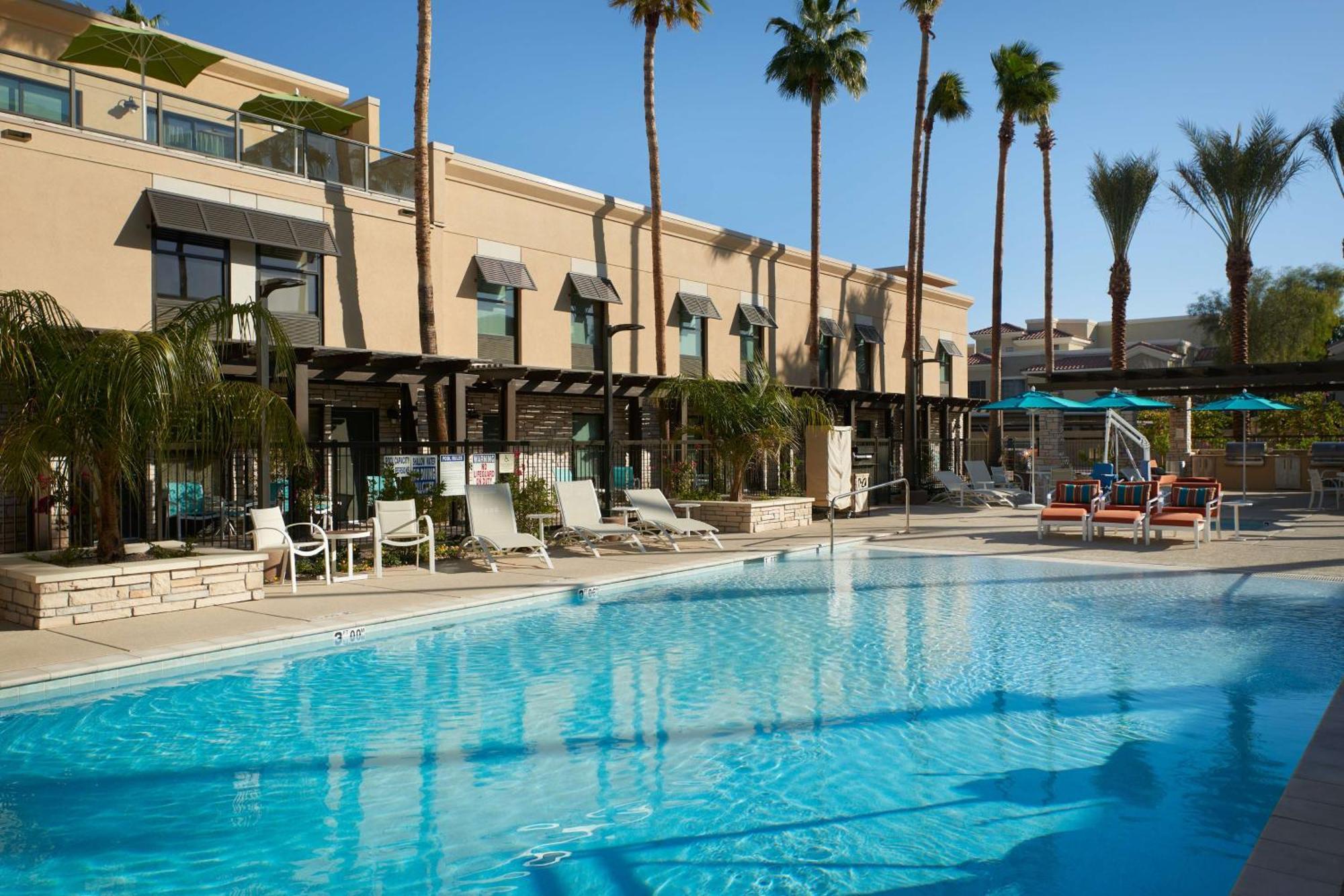 Hampton Inn & Suites Scottsdale On Shea Blvd Extérieur photo