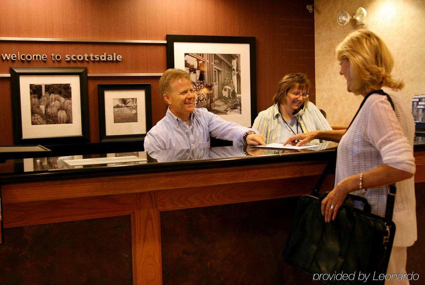 Hampton Inn & Suites Scottsdale On Shea Blvd Intérieur photo